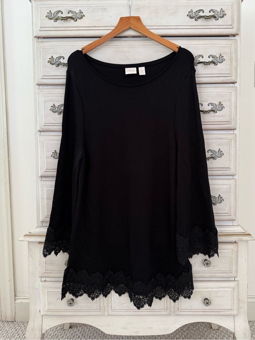 Chico’s Black Witchy Whimsigoth Flare Sleeve Tunic